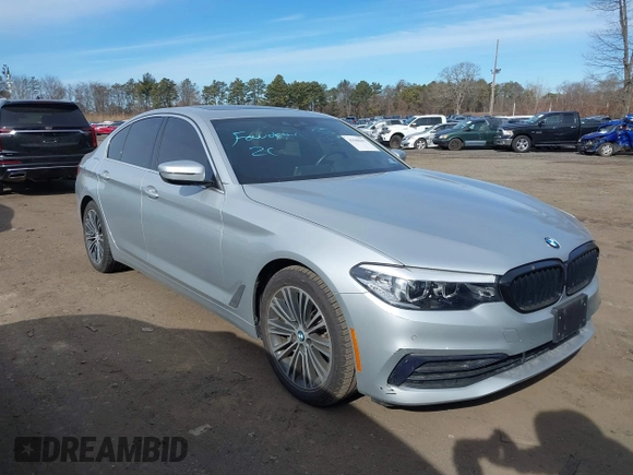 2019 BMW 5 Series 530i xDrive z VIN WBAJA7C52KWW48938, wystawiony jako IAAI lot #41588191 z przebiegiem 50 052 mil mil oraz . Historia ofert i sprzedaży dostępna na DreamBid. Obrazek 13.