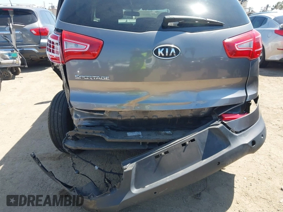 2011 Kia Sportage LX with VIN KNDPBCA20B7170217, listed as a IAAI auction lot 42303069 with 186,994 mi miles and . Bid and sale history available at DreamBid. Image 14.