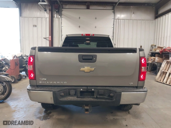 2009 Chevrolet Silverado 1500 LT with VIN 1GCEK29059Z253872, listed as a IAAI auction lot 41325279 with 45,495 mi miles. Bid and sale history available at carsss.com. Image 16.