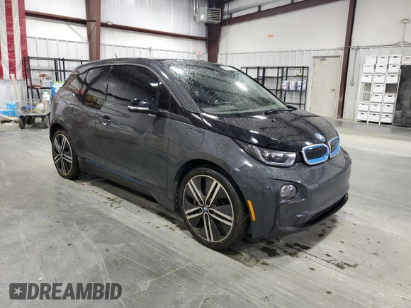 2015 BMW i3 z VIN WBY1Z4C55FV502697, wystawiony jako Copart lot #56302635 z przebiegiem 102 646 mil mil oraz Czysty tytuł • Clean title. Historia ofert i sprzedaży dostępna na DreamBid. Obrazek 4.