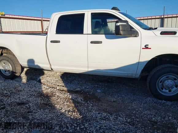 2023 Ram 2500 Tradesman with VIN 3C6UR5HL4PG506690, listed as a IAAI auction lot 41065565 with 72,435 mi miles. Bid and sale history available at carsss.com. Image 13.