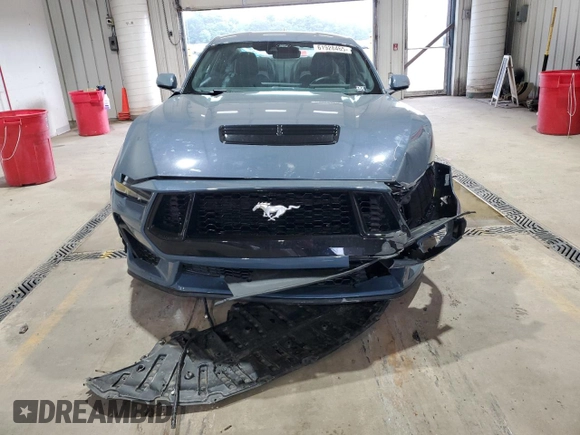 2024 Ford Mustang GT with VIN 1FA6P8CF7R5412104, listed as a Copart auction lot 61928465 with 19,933 mi miles and Salvage title. Bid and sale history available at DreamBid. Image 5.