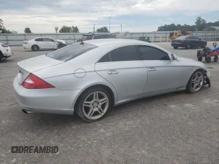 2006 Mercedes-Benz CLS-Class with VIN WDDDJ75X96A017093, listed as a Copart auction lot 64024634 with 176,819 mi miles and Salvage Title. Bid and sale history available at carsss.com. Image 3.