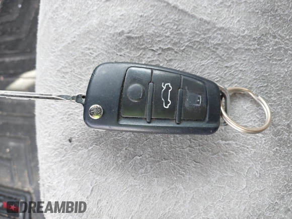 2007 Audi S4 z VIN WAUGL78E57A017022, wystawiony jako IAAI lot #41718171 z przebiegiem 130 808 mil mil oraz . Historia ofert i sprzedaży dostępna na DreamBid. Obrazek 11.
