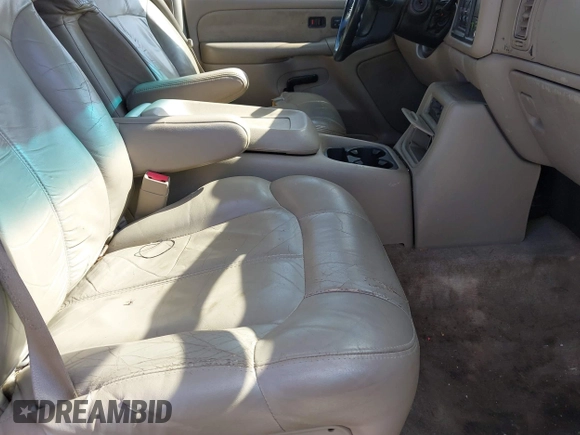 2002 Chevrolet Silverado 1500 LT with VIN 2GCEK19T321373124, listed as a IAAI auction lot 41502812 with 161,773 mi miles. Bid and sale history available at carsss.com. Image 5.
