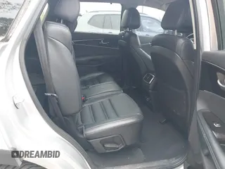 2016 Kia Sorento EX with VIN 5XYPH4A55GG041740, listed as a IAAI auction lot 41555876 with 166,255 mi miles. Bid and sale history available at carsss.com. Image 8.