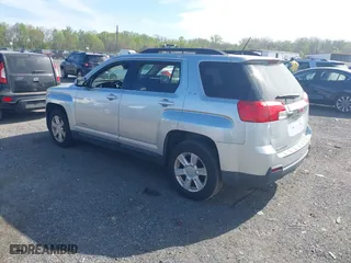 2013 GMC Terrain SLE with VIN 2GKALSEK7D6271401, listed as a IAAI auction lot 42099831 with 197,553 mi miles. Bid and sale history available at carsss.com. Image 3.