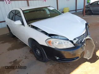 2008 Chevrolet Impala Police Police with VIN 2G1WS553581240979, listed as a IAAI auction lot 41646648 with 190,558 mi miles. Bid and sale history available at carsss.com. Image 1.
