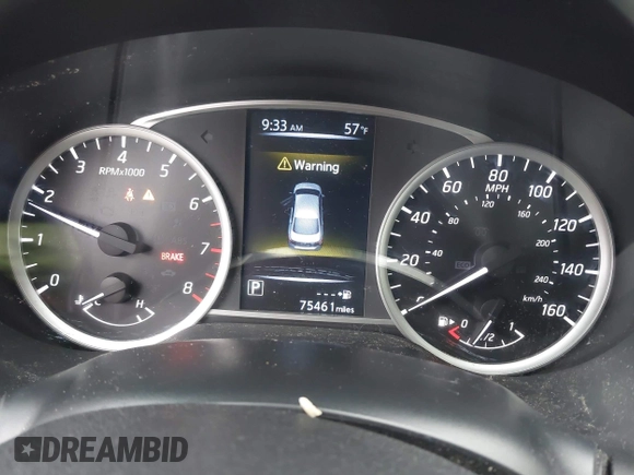 2016 Nissan Sentra S with VIN 3N1AB7AP2GL655909, listed as a IAAI auction lot 42028213 with 75,461 mi miles. Bid and sale history available at carsss.com. Image 7.