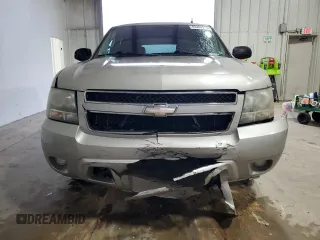2009 Chevrolet Tahoe LS with VIN 1GNFC13019R276643, listed as a Copart auction lot 43242215 with 226,205 mi miles and Salvage title. Bid and sale history available at DreamBid. Image 5.