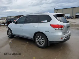 2014 Nissan Pathfinder S with VIN 5N1AR2MN7EC704256, listed as a Copart auction lot 53566225 with 112,652 mi miles and Salvage Title. Bid and sale history available at carsss.com. Image 2.