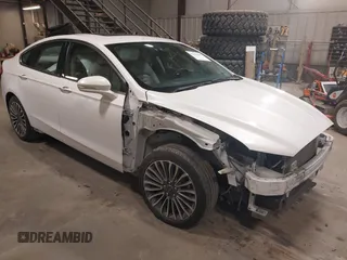 2017 Ford Fusion SE z VIN 3FA6P0HD8HR176986, wystawiony jako IAAI lot #42636347 z przebiegiem 91 521 mil mil oraz . Historia ofert i sprzedaży dostępna na DreamBid. Obrazek 1.