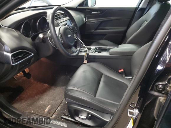 2019 Jaguar XE 25t Premium with VIN SAJAJ4FX5KCP54124, listed as a Copart auction lot 45630804 with 44,781 mi miles. Bid and sale history available at carsss.com. Image 7.