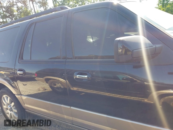 2012 Ford Expedition Max King Ranch z VIN 1FMJK1H56CEF55056, wystawiony jako IAAI lot #42345545 z przebiegiem 209 483 mil mil oraz . Historia ofert i sprzedaży dostępna na DreamBid. Obrazek 13.