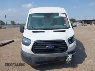 2019 Ford Transit с VIN 1FTYR2CM6KKB19102, выставлен на аукционе IAAI как лот 42021183 с пробегом 217 976 миль миль и . История ставок и продаж доступна на DreamBid. Изображение 12.
