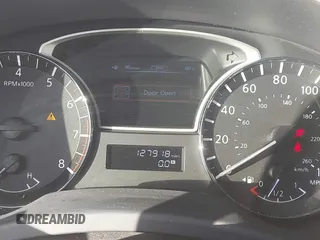 2013 Nissan Pathfinder SL with VIN 5N1AR2MMXDC671405, listed as a IAAI auction lot 42085744 with 127,918 mi miles. Bid and sale history available at carsss.com. Image 7.