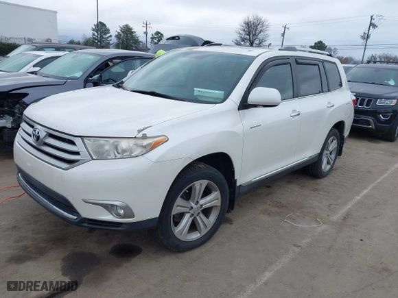 2012 Toyota Highlander Limited with VIN 5TDYK3EH0CS068023, listed as a IAAI auction lot 41508481 with 1 mi miles. Bid and sale history available at carsss.com. Image 2.