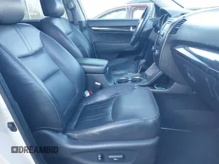2012 Kia Sorento EX with VIN 5XYKU4A28CG190097, listed as a IAAI auction lot 41457866 with 173,181 mi miles. Bid and sale history available at carsss.com. Image 5.