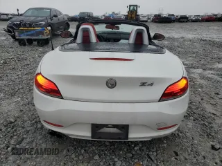 2009 BMW Z4 sDrive30i z VIN WBALM53519E376595, wystawiony jako Copart lot #48359515 z przebiegiem 88 548 mil mil oraz Szkoda całkowita • Salvage title. Historia ofert i sprzedaży dostępna na DreamBid. Obrazek 6.