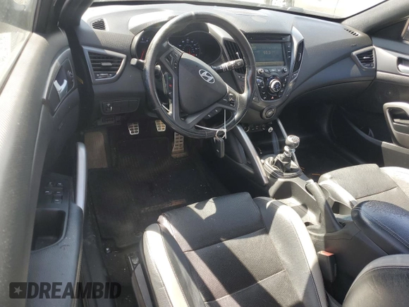 2016 Hyundai Veloster Turbo with VIN KMHTC6AE5GU263035, listed as a Copart auction lot 49858255 with 180,943 mi miles and Salvage Title. Bid and sale history available at carsss.com. Image 8.