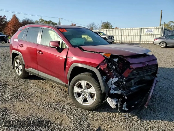 2021 Toyota RAV4 Hybrid XLE with VIN JTMRWRFV7MD130630, listed as a Copart auction lot 76802014 with 0 mi miles and Salvage Title. Bid and sale history available at carsss.com. Image 12.