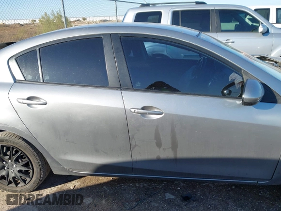 2010 Mazda 3 i SV with VIN JM1BL1SF4A1106342, listed as a IAAI auction lot 41059889 with 172,579 mi miles and . Bid and sale history available at DreamBid. Image 13.