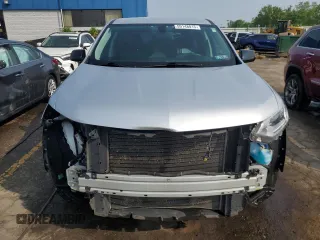 2020 Chevrolet Traverse LS z VIN 1GNERFKW8LJ160889, wystawiony jako Copart lot #59148015 z przebiegiem 107 696 mil mil oraz Szkoda całkowita • Salvage title. Historia ofert i sprzedaży dostępna na DreamBid. Obrazek 5.