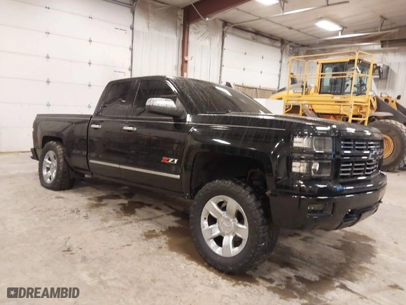 2015 Chevrolet Silverado 1500 LT with VIN 1GCVKREC2FZ363119, listed as a IAAI auction lot 41044463 with 169,253 mi miles. Bid and sale history available at carsss.com. Image 1.
