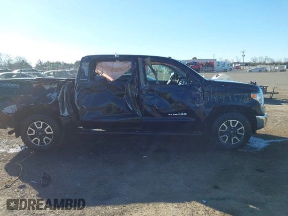 2016 Toyota Tundra 4WD Truck LTD with VIN 5TFHY5F15GX513903, listed as a IAAI auction lot 41844578 with 157,742 mi miles. Bid and sale history available at carsss.com. Image 6.