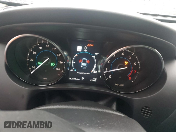 2020 Jaguar F-Pace 25t Premium z VIN SADCJ2FX2LA646296, wystawiony jako Copart lot #50361515 z przebiegiem 62 692 mil mil oraz Szkody całkowita. Historia ofert i sprzedaży dostępna na DreamBid. Obrazek 9.
