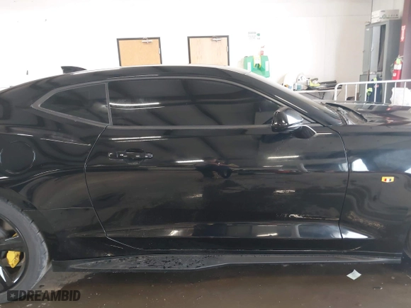 2018 Chevrolet Camaro 1SS with VIN 1G1FF1R75J0191701, listed as a IAAI auction lot 42005031 with 84,458 mi miles. Bid and sale history available at carsss.com. Image 13.