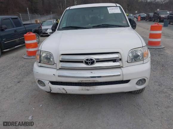 2006 Toyota Tundra SR5 with VIN 5TBBT44176S474522, listed as a IAAI auction lot 41662123 with 124,409 mi miles. Bid and sale history available at carsss.com. Image 6.