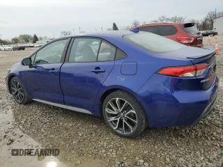 2022 Toyota Corolla SE with VIN 5YFS4MCE1NP117398, listed as a Copart auction lot 51220755 with 31,679 mi miles and Salvage Title. Bid and sale history available at carsss.com. Image 2.