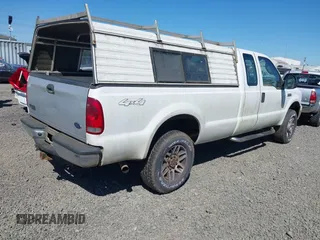 2006 Ford F-250 XL with VIN 1FTSX21536EB96392, listed as a IAAI auction lot 42379372 with 295,341 mi miles and . Bid and sale history available at DreamBid. Image 4.