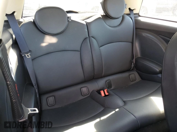2011 MINI Hardtop S with VIN WMWSV3C5XBTY24525, listed as a Copart auction lot 49977475 with 110,627 mi miles and Salvage title. Bid and sale history available at DreamBid. Image 10.