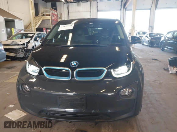 2015 BMW i3 z VIN WBY1Z2C5XFV556131, wystawiony jako IAAI lot #42050070 z przebiegiem 60 889 mil mil oraz . Historia ofert i sprzedaży dostępna na DreamBid. Obrazek 16.
