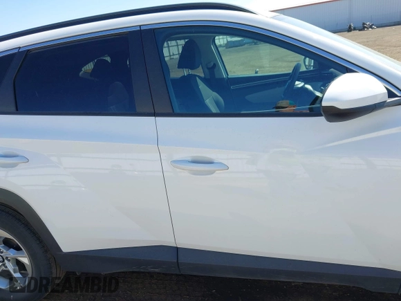 2024 Hyundai Tucson SEL with VIN 5NMJB3DE8RH421998, listed as a IAAI auction lot 42217680 with 18,876 mi miles and . Bid and sale history available at DreamBid. Image 14.