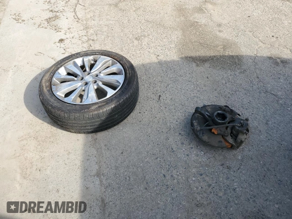 2020 Buick Encore Preferred with VIN KL4CJASB3LB023435, listed as a Copart auction lot 48689655 with 71,283 mi miles and Salvage Title. Bid and sale history available at DreamBid. Image 13.