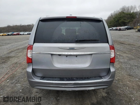 2015 Chrysler Town & Country Touring with VIN 2C4RC1BG4FR618919, listed as a Copart auction lot 48545904 with 93,308 mi miles and Salvage Title. Bid and sale history available at DreamBid. Image 6.