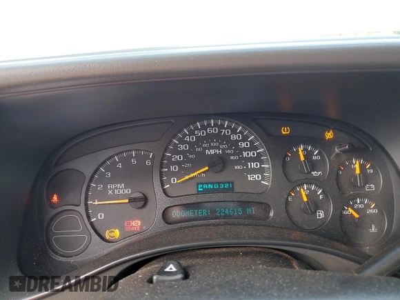 2005 GMC Yukon SLT with VIN 1GKEK13T95J198756, listed as a Copart auction lot 75024854 with 224,615 mi miles and Salvage Title. Bid and sale history available at carsss.com. Image 9.