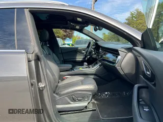 2019 Audi Q8 Prestige z VIN WA1CVAF10KD011090, wystawiony jako Copart lot #57176765 z przebiegiem 87 992 mil mil oraz Tytuł czysty. Historia ofert i sprzedaży dostępna na DreamBid. Obrazek 5.