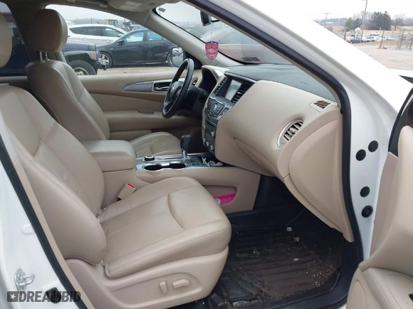 2018 Nissan Pathfinder SV with VIN 5N1DR2MM5JC659204, listed as a IAAI auction lot 41781827 with 65,835 mi miles. Bid and sale history available at carsss.com. Image 5.