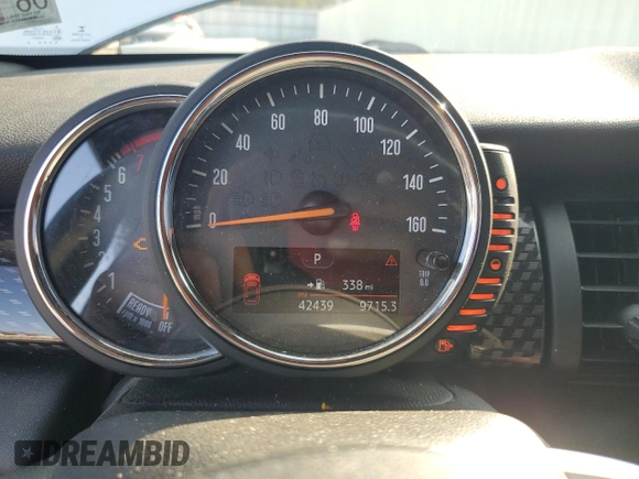2017 MINI Convertible Cooper S z VIN WMWWG9C33H3C82371, wystawiony jako Copart lot #82549924 z przebiegiem 42 439 mil mil oraz Szkoda całkowita • Salvage title. Historia ofert i sprzedaży dostępna na DreamBid. Obrazek 9.