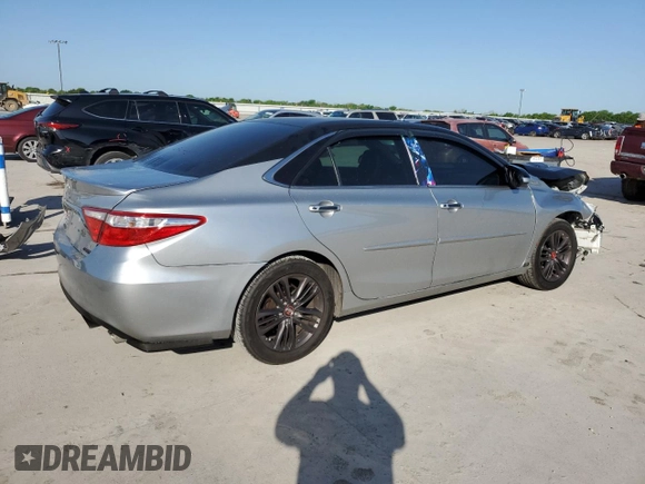 2015 Toyota Camry XLE with VIN 4T1BF1FK9FU883843, listed as a Copart auction lot 52791095 with 127,746 mi miles and Salvage Title. Bid and sale history available at carsss.com. Image 3.