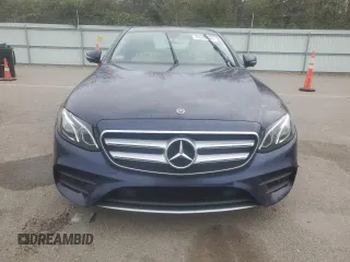 2019 Mercedes-Benz E-Class E 300 with VIN WDDZF4KB0KA674440, listed as a Copart auction lot 72946544 with 0 mi miles and Salvage Title. Bid and sale history available at carsss.com. Image 5.