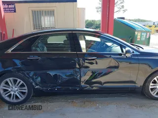 2014 Lincoln MKZ with VIN 3LN6L2G97ER824923, listed as a IAAI auction lot 41998794 with 96,847 mi miles. Bid and sale history available at carsss.com. Image 6.