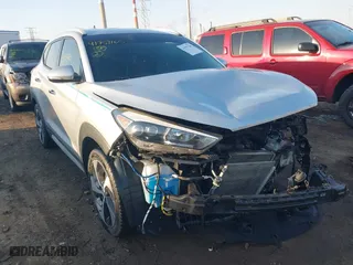 2018 Hyundai Tucson Value with VIN KM8J3CA23JU651464, listed as a IAAI auction lot 41757165 with 72,339 mi miles. Bid and sale history available at carsss.com. Image 1.