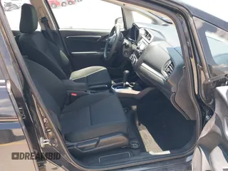 2020 Honda Fit LX z VIN 3HGGK5H45LM733449, wystawiony jako IAAI lot #42388666 z przebiegiem 28 064 mil mil oraz . Historia ofert i sprzedaży dostępna na DreamBid. Obrazek 5.