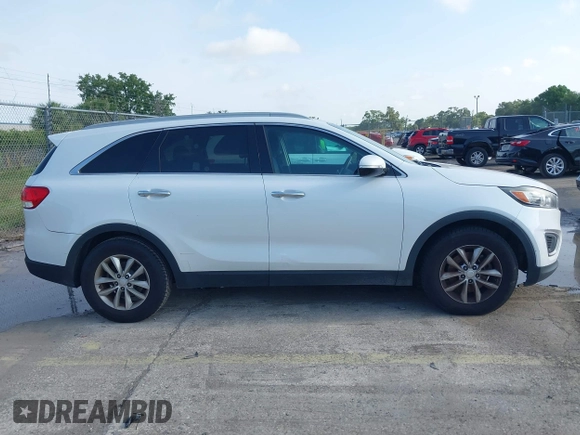 2017 Kia Sorento LX with VIN 5XYPG4A54HG217732, listed as a IAAI auction lot 42216032 with 157,243 mi miles and . Bid and sale history available at DreamBid. Image 13.