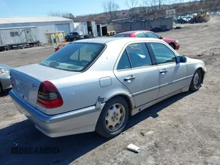 1998 Mercedes-Benz C 230/260/280/320 with VIN WDBHA23G9WA578796, listed as a IAAI auction lot 41704961 with 217,309 mi miles and . Bid and sale history available at carsss.com. Image 4.
